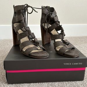 VINCE CAMUTO Lace Up Block Heel